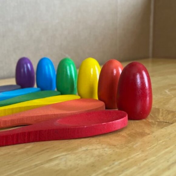 Egg and Spoon Relay Race Balance Game for Children - Picture 1 of 11
